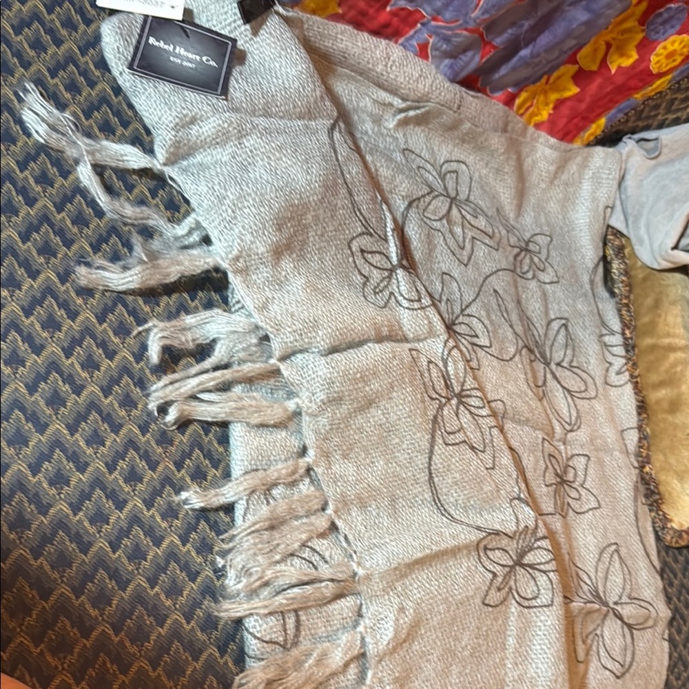 Gray Floral Scarf